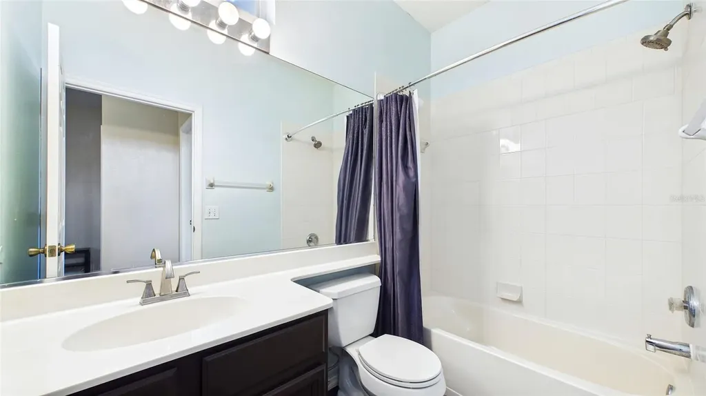 4021 3rd Avenue E Bradenton FL 34208