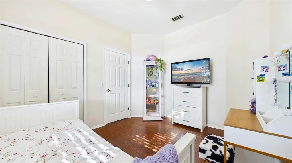 4021 3rd Avenue E Bradenton FL 34208
