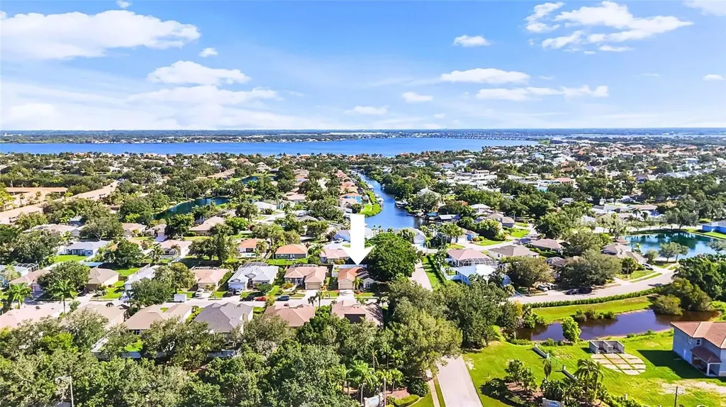4021 3rd Avenue E Bradenton FL 34208