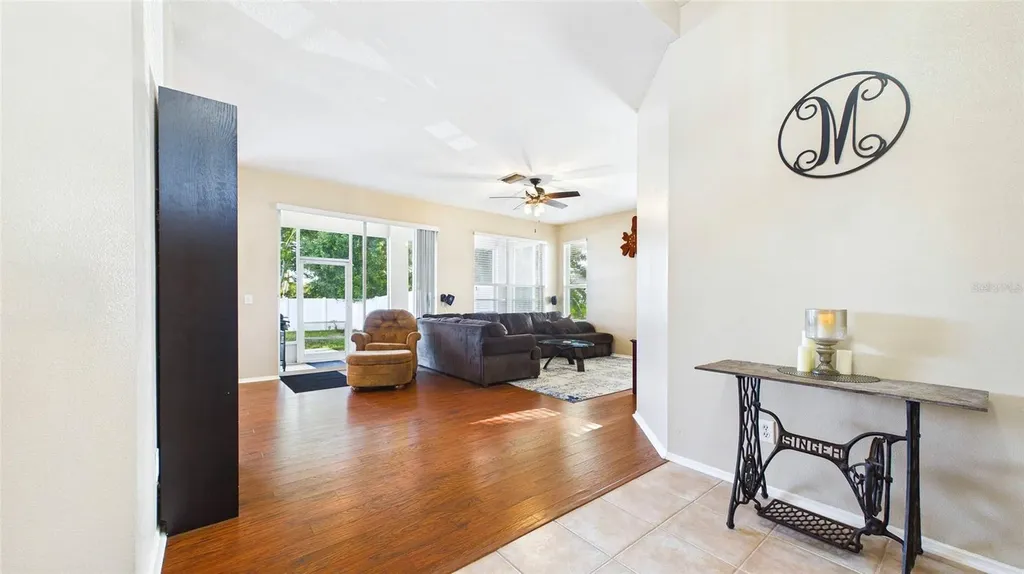 4021 3rd Avenue E Bradenton FL 34208
