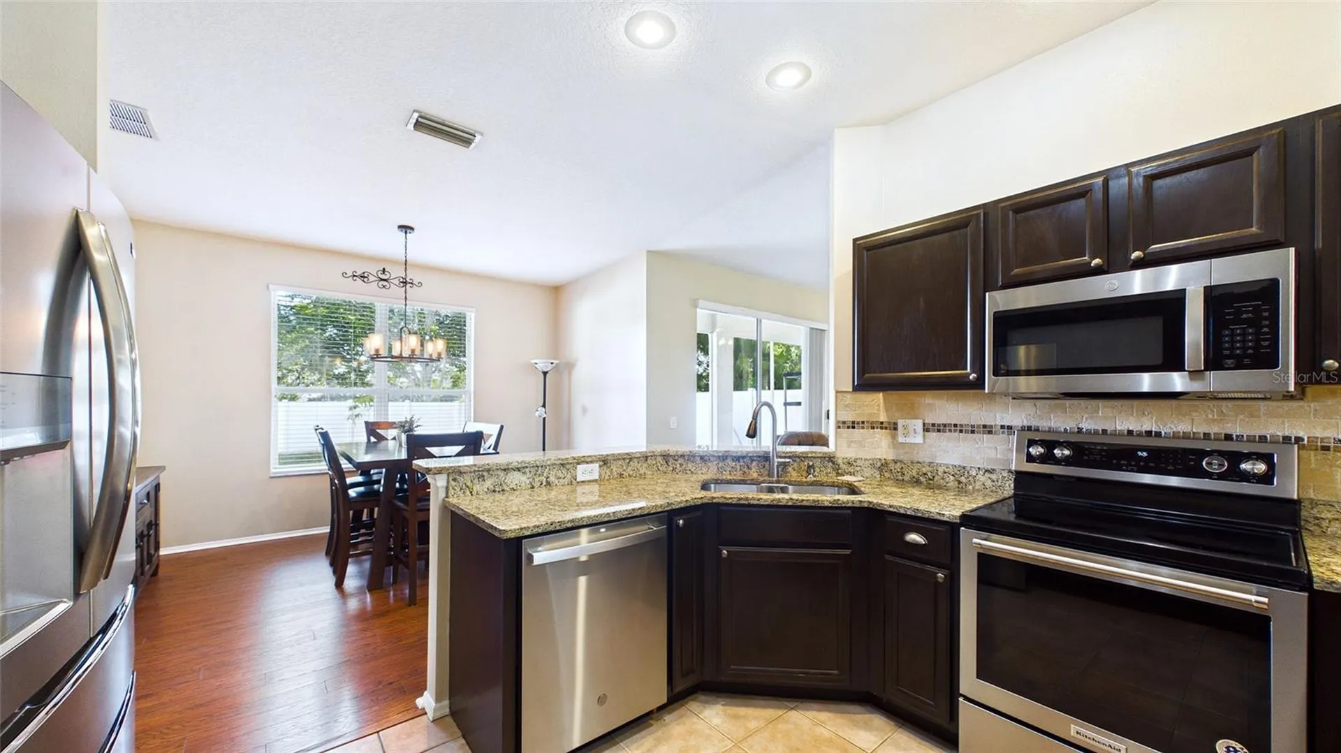 4021 3rd Avenue E Bradenton FL 34208