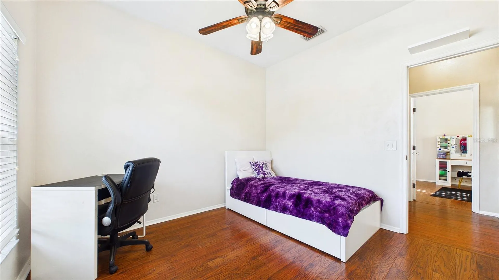 4021 3rd Avenue E Bradenton FL 34208