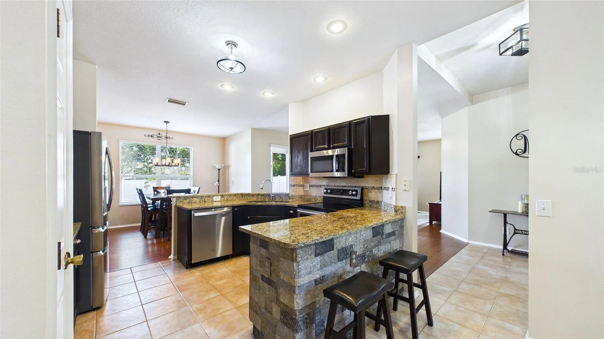 4021 3rd Avenue E Bradenton FL 34208