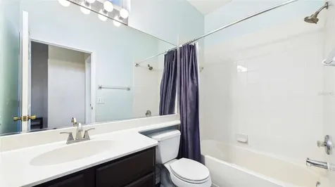 4021 3rd Avenue E Bradenton FL 34208