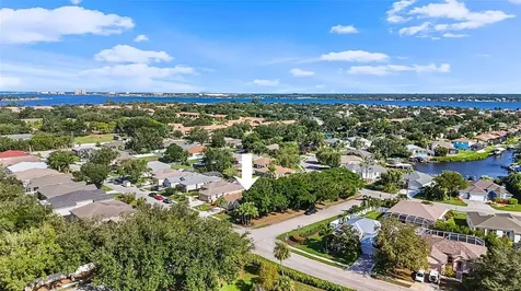 4021 3rd Avenue E Bradenton FL 34208