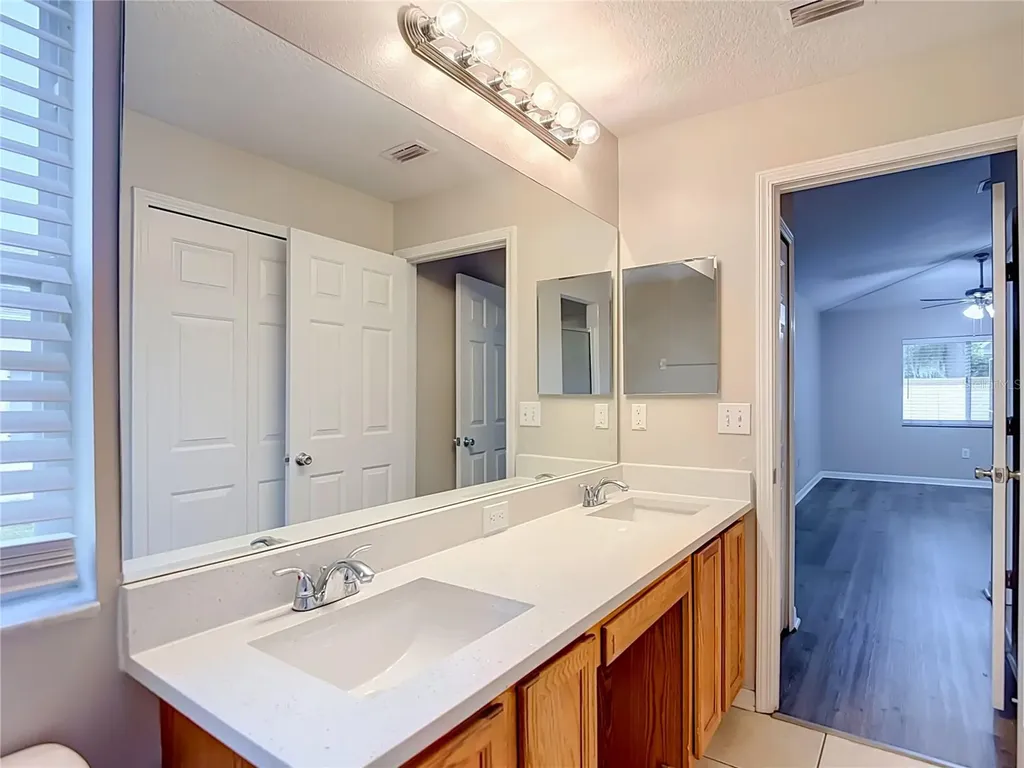 1129 Conch Court Wesley Chapel FL 33544