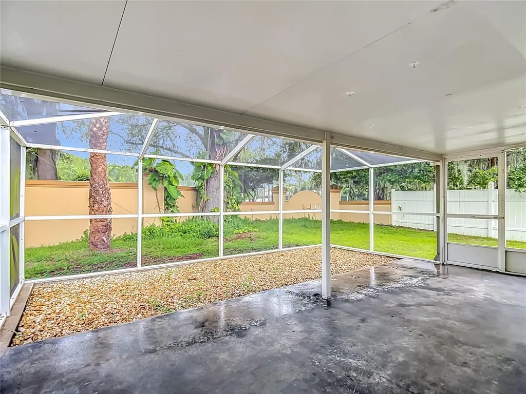 1129 Conch Court Wesley Chapel FL 33544
