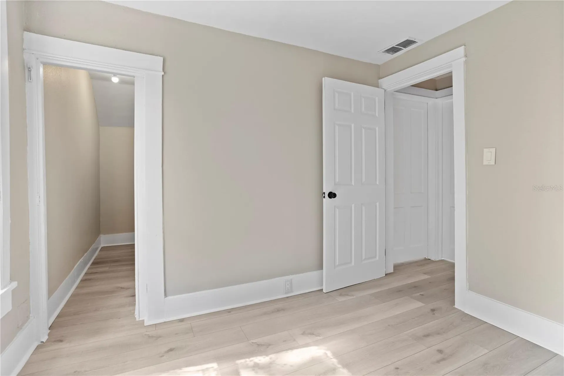 821 E Lemon Avenue Eustis FL 32726