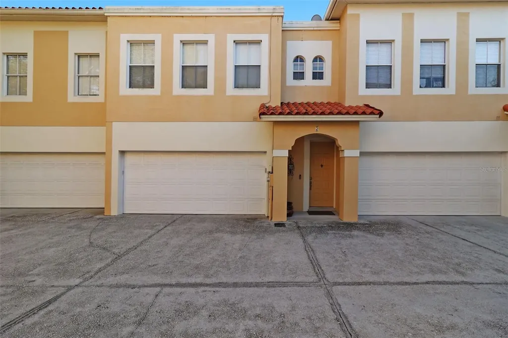 505 S Tampania Avenue Tampa FL 33609