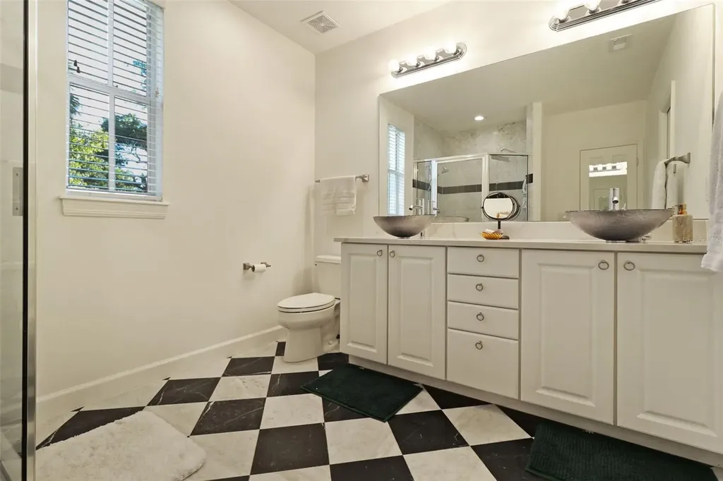 505 S Tampania Avenue Tampa FL 33609
