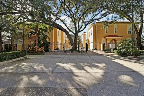 505 S Tampania Avenue Tampa FL 33609