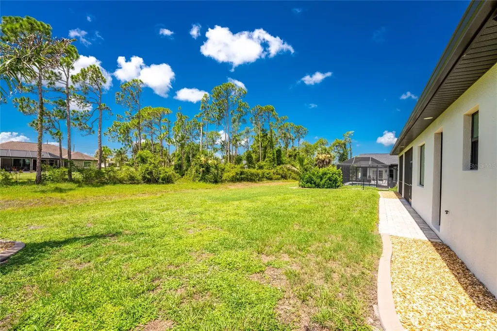 253 Long Meadow Lane Rotonda West FL 33947