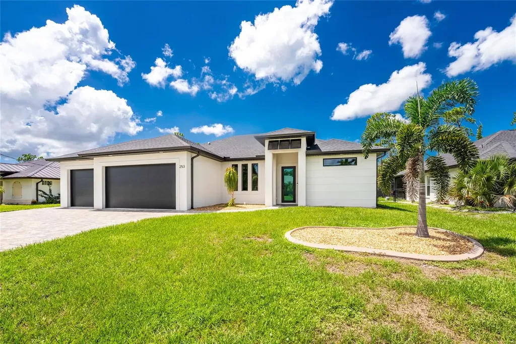 253 Long Meadow Lane Rotonda West FL 33947