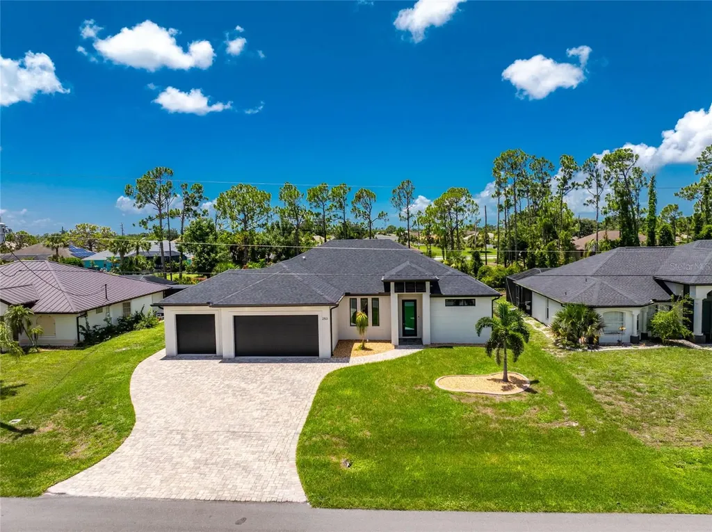 253 Long Meadow Lane Rotonda West FL 33947