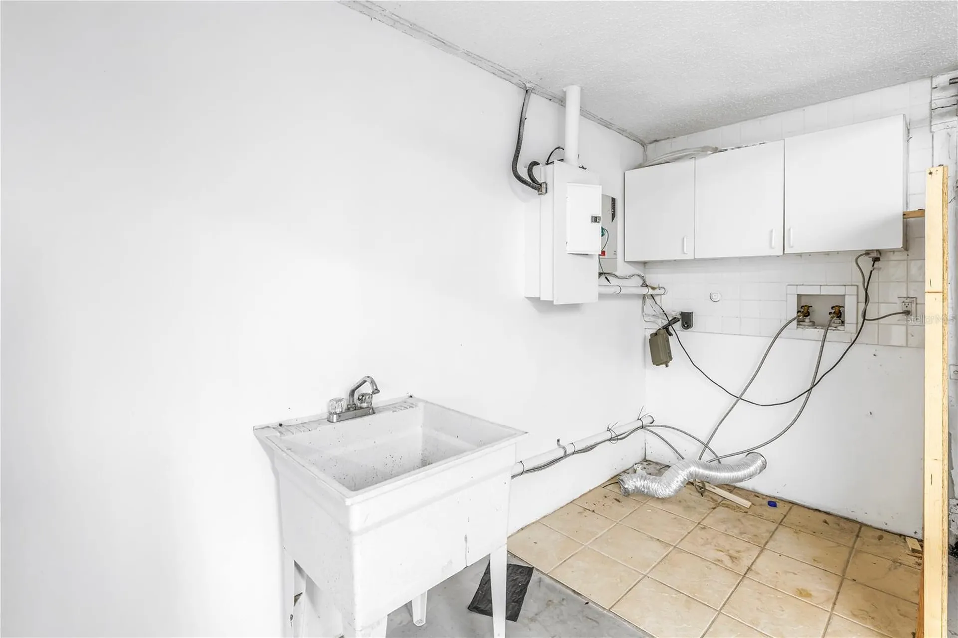 5403 Sweetwater Terrace Circle Tampa FL 33634