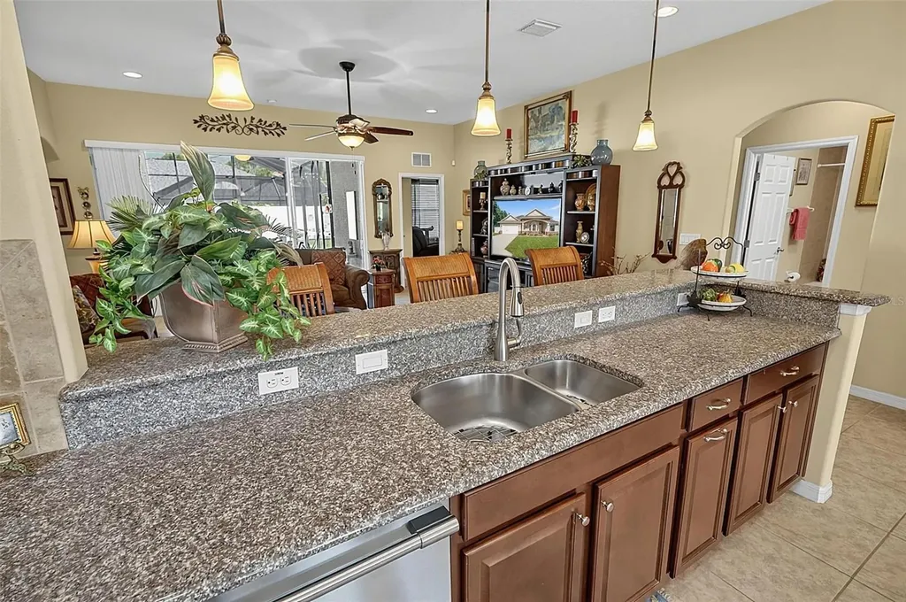2 Lytton Lane Palm Coast FL 32137