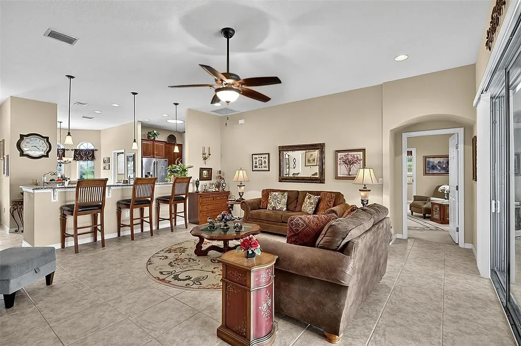 2 Lytton Lane Palm Coast FL 32137