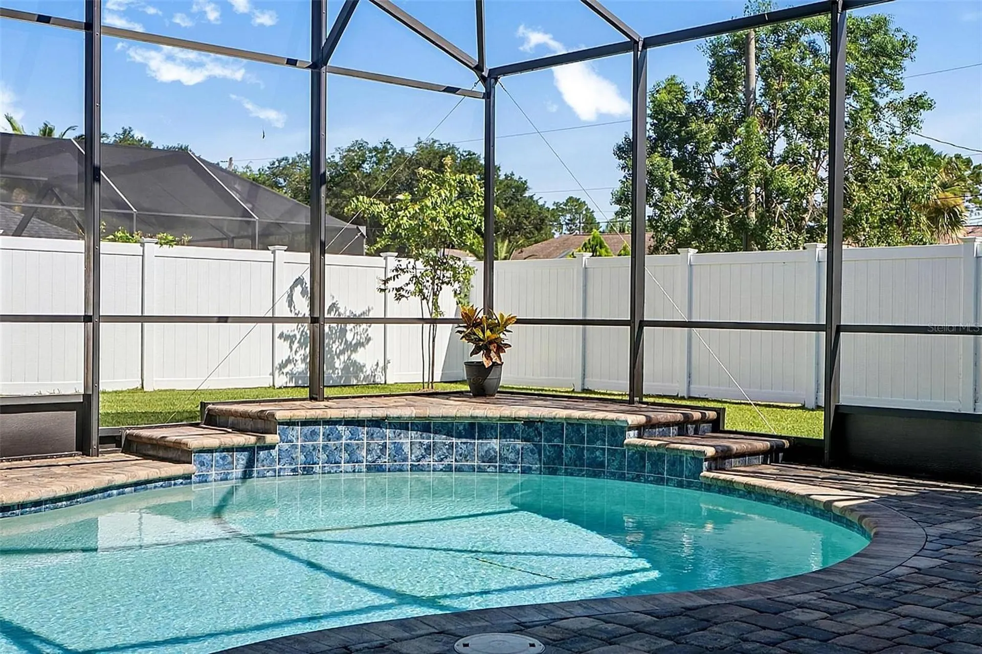 2 Lytton Lane Palm Coast FL 32137