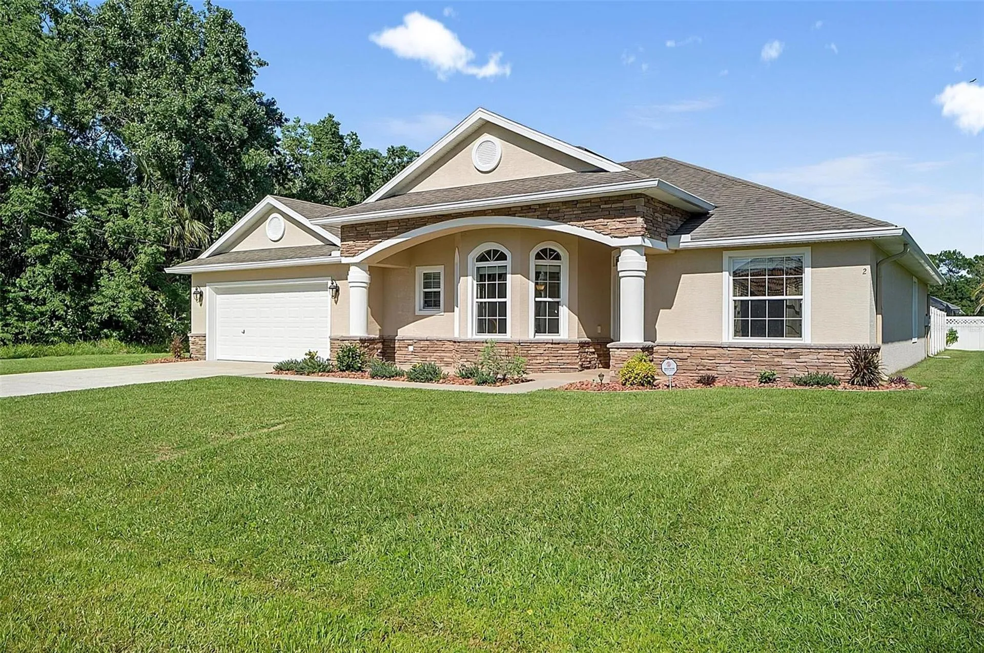 2 Lytton Lane Palm Coast FL 32137