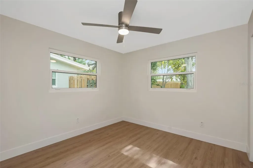 19 Ventura Drive Dunedin FL 34698