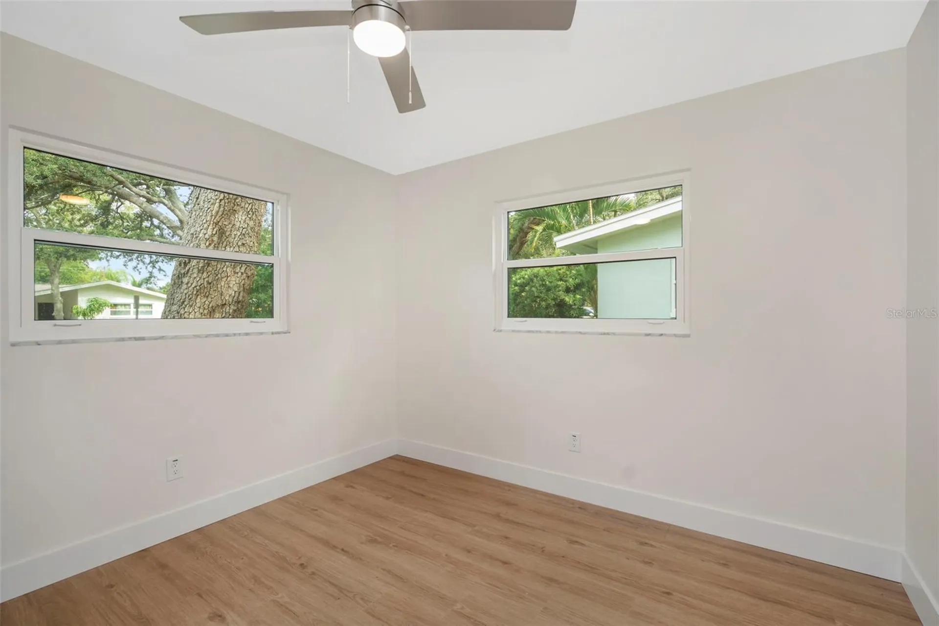19 Ventura Drive Dunedin FL 34698