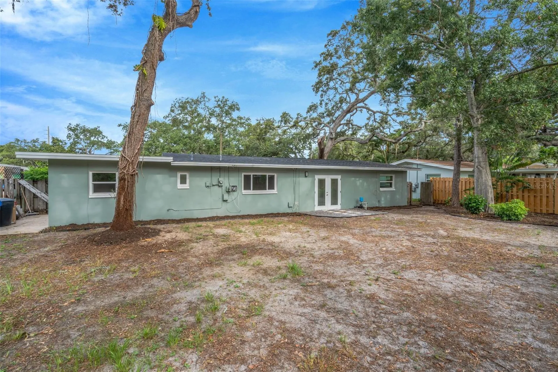 19 Ventura Drive Dunedin FL 34698