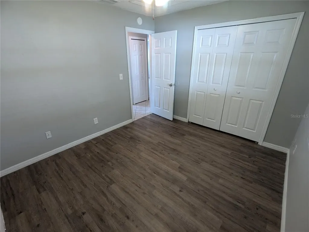 910 South Center Street Eustis FL 32726