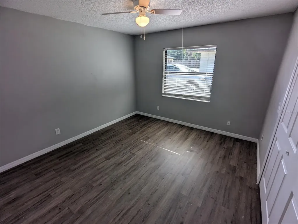 910 South Center Street Eustis FL 32726