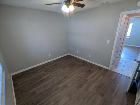 910 South Center Street Eustis FL 32726