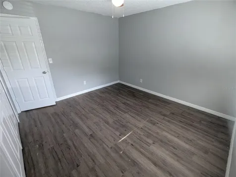 910 South Center Street Eustis FL 32726