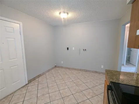 910 South Center Street Eustis FL 32726