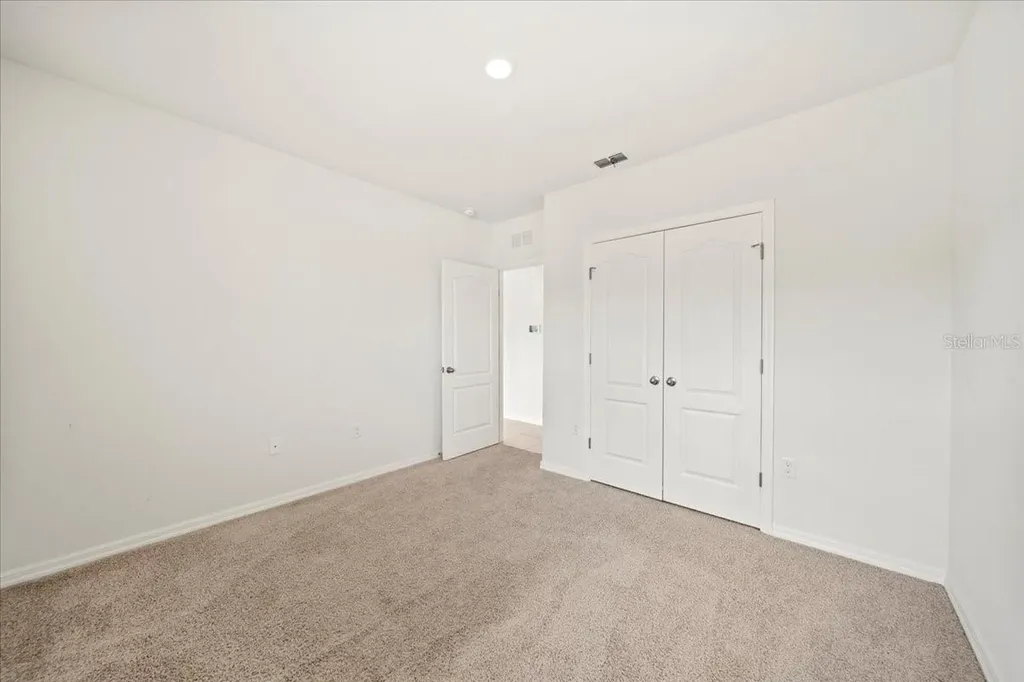 1933 Pristine Loop Lakeland FL 33811