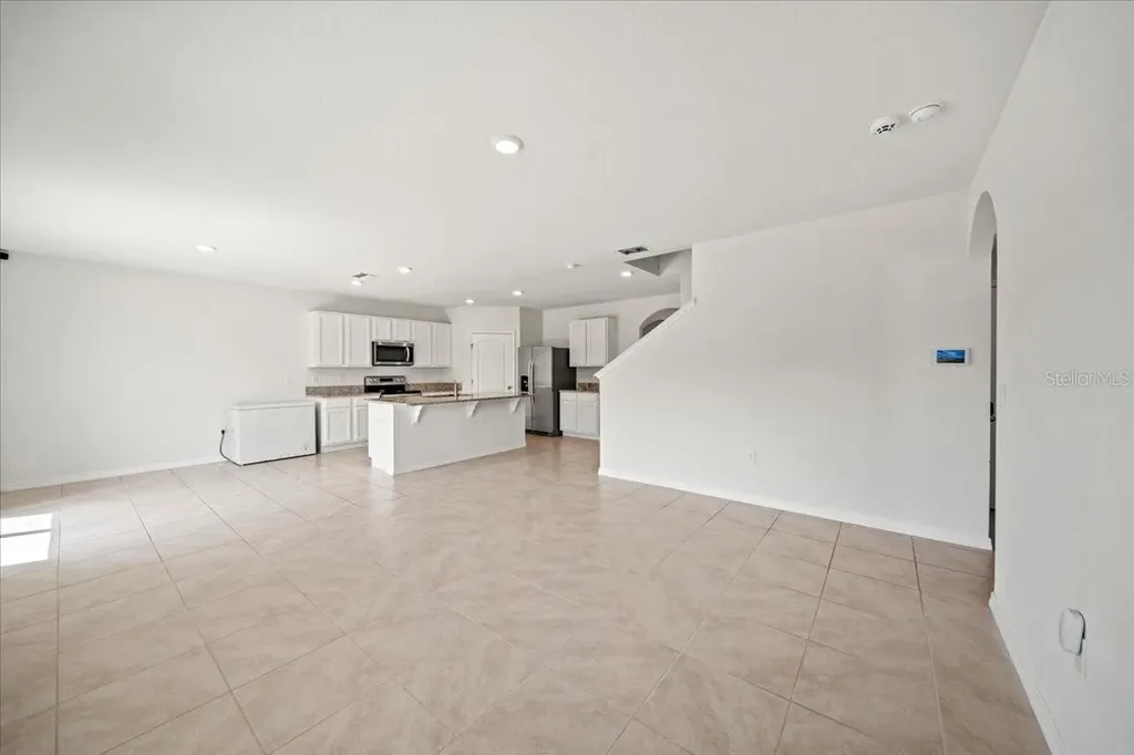1933 Pristine Loop Lakeland FL 33811