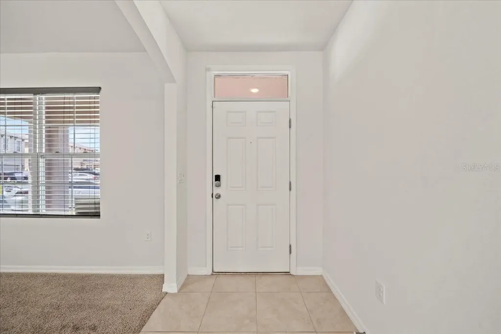 1933 Pristine Loop Lakeland FL 33811