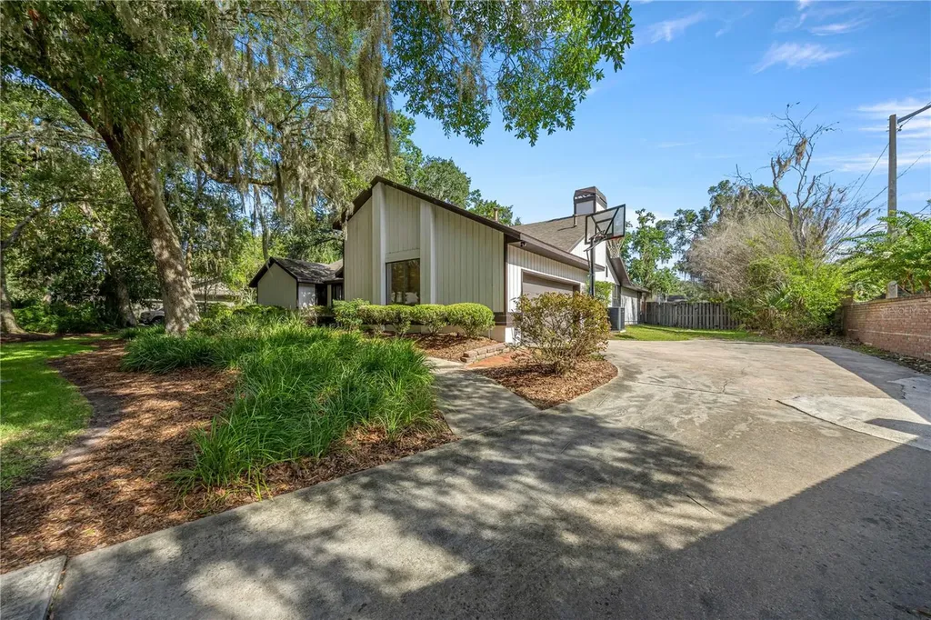 4312 NW 12th Place Gainesville FL 32605