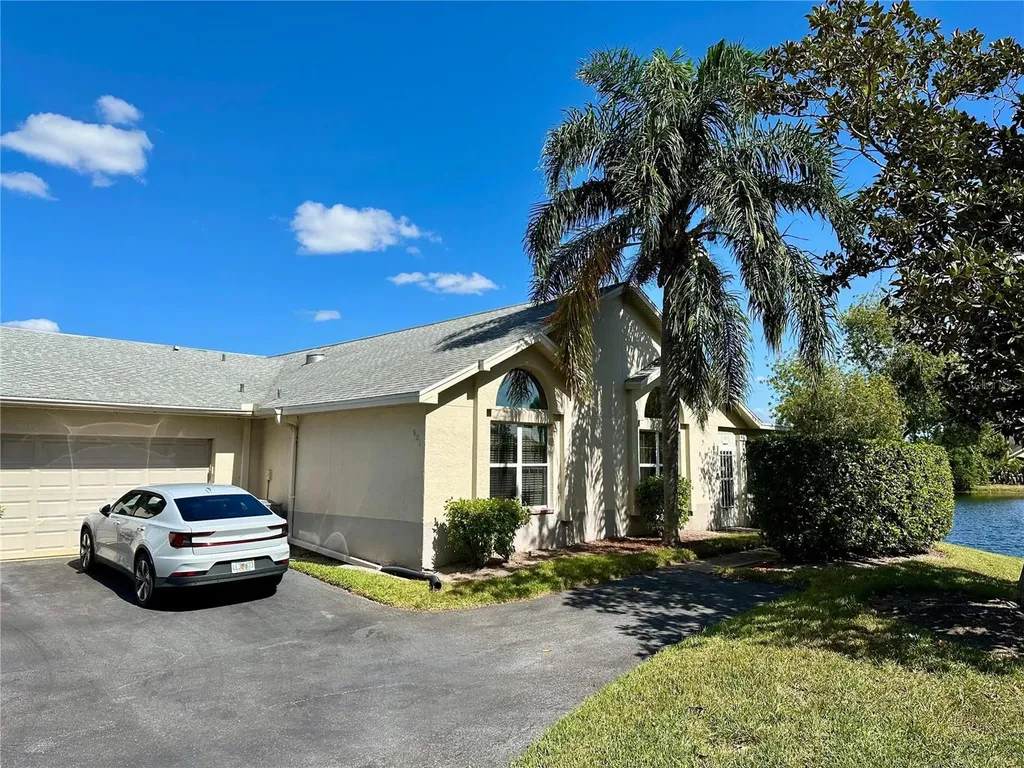 801 Silverthorn Lane Sun City Center FL 33573