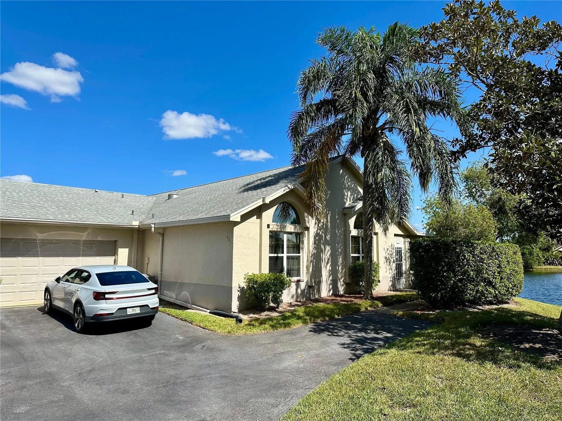 801 Silverthorn Lane Sun City Center FL 33573