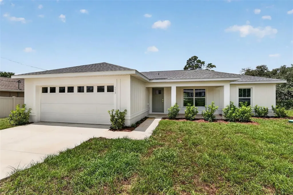 153 Oak Circle Ocala FL 34472