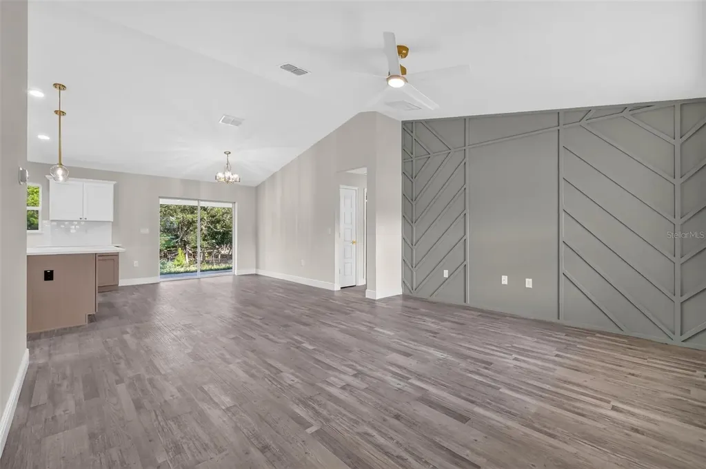 153 Oak Circle Ocala FL 34472