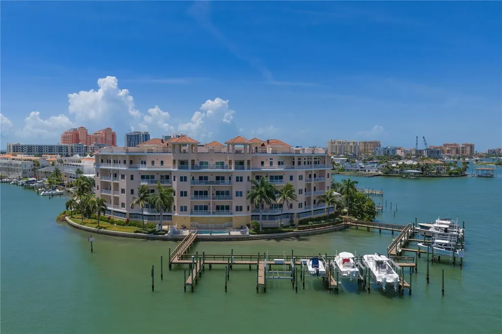 205 Brightwater Drive Clearwater Beach FL 33767