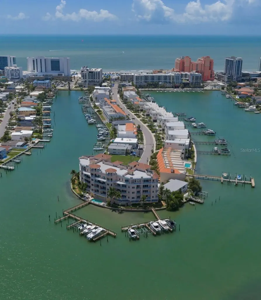 205 Brightwater Drive Clearwater Beach FL 33767