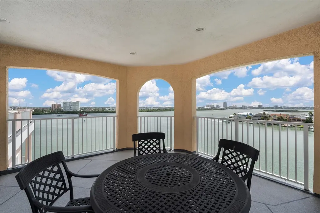 205 Brightwater Drive Clearwater Beach FL 33767