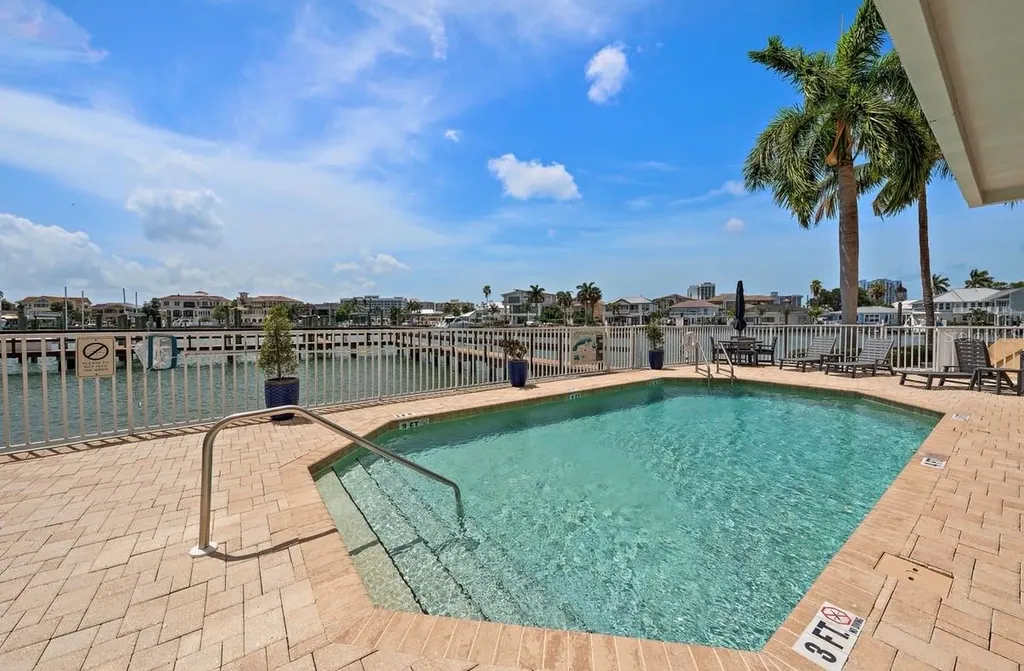 205 Brightwater Drive Clearwater Beach FL 33767