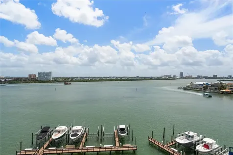 205 Brightwater Drive Clearwater Beach FL 33767