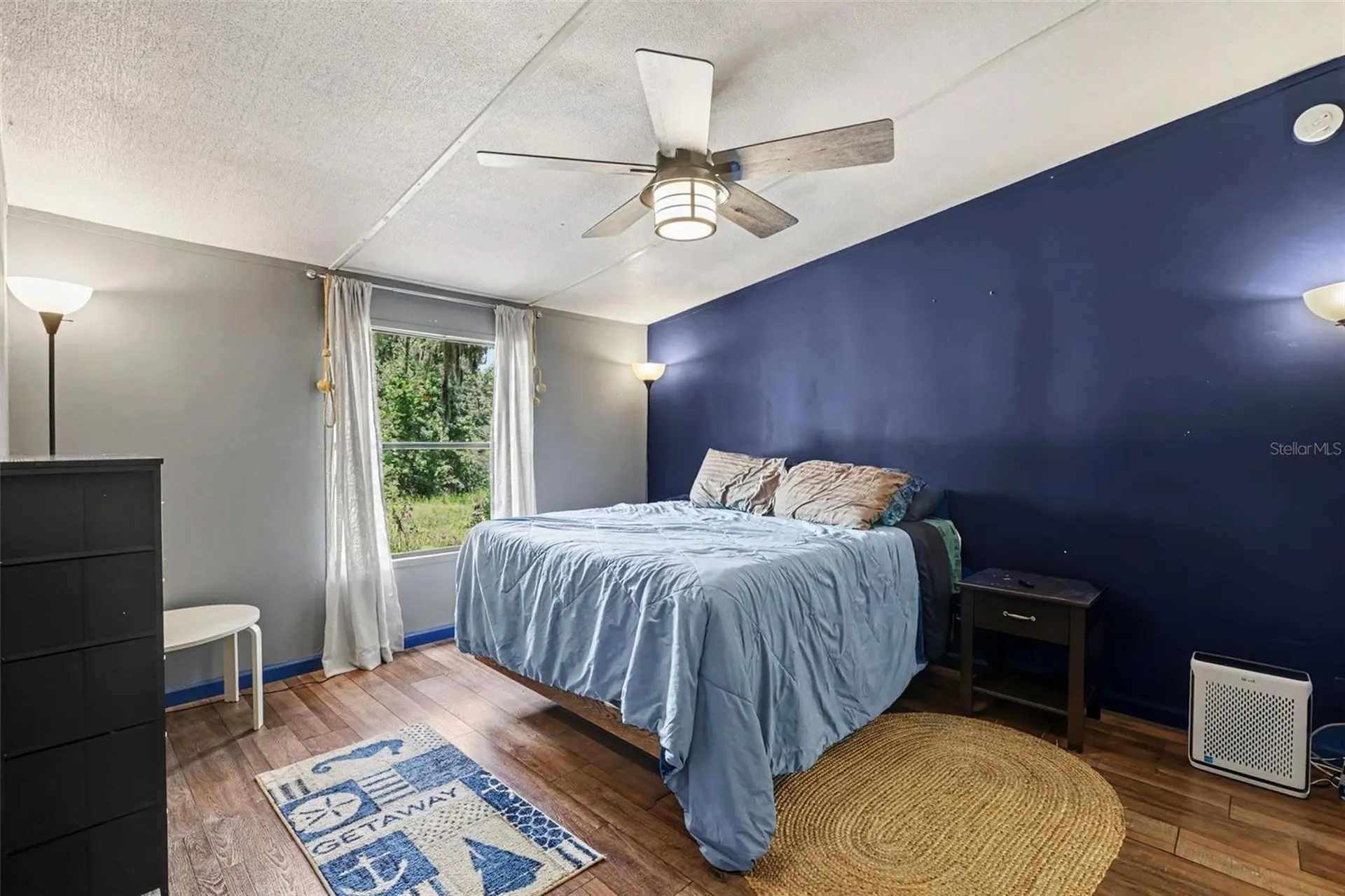 10239 Lyons Avenue Lithia FL 33547
