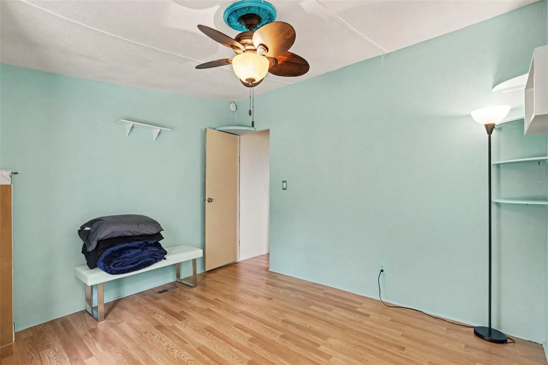 10239 Lyons Avenue Lithia FL 33547