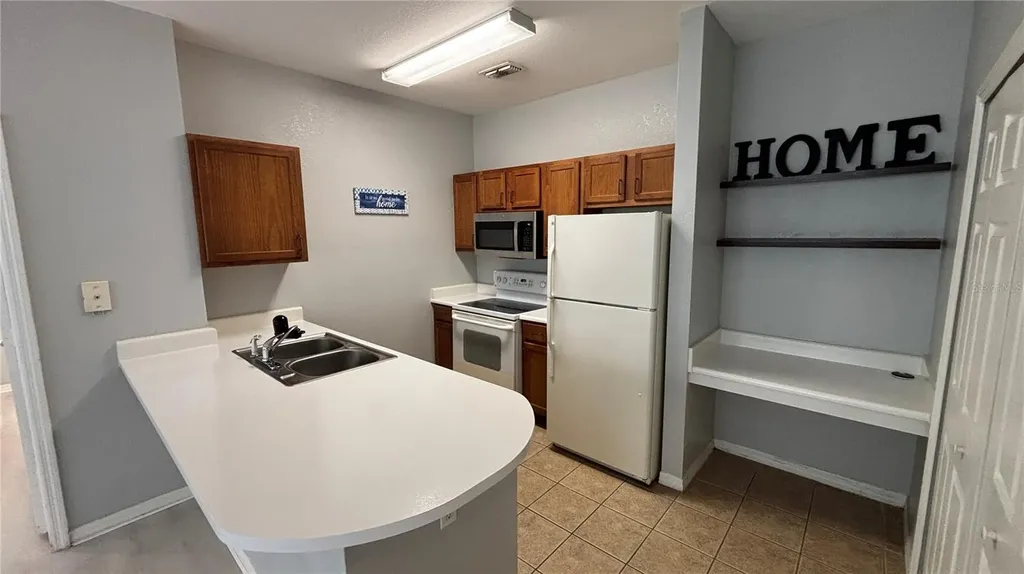 8103 Lillies Way Orlando FL 32825