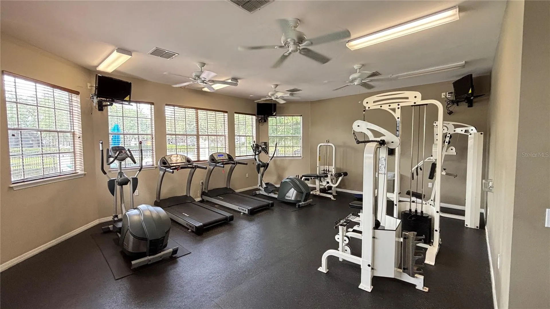 8103 Lillies Way Orlando FL 32825
