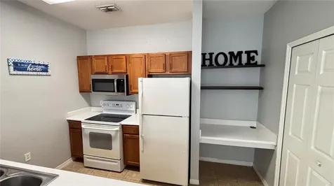 8103 Lillies Way Orlando FL 32825