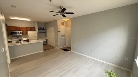 8103 Lillies Way Orlando FL 32825
